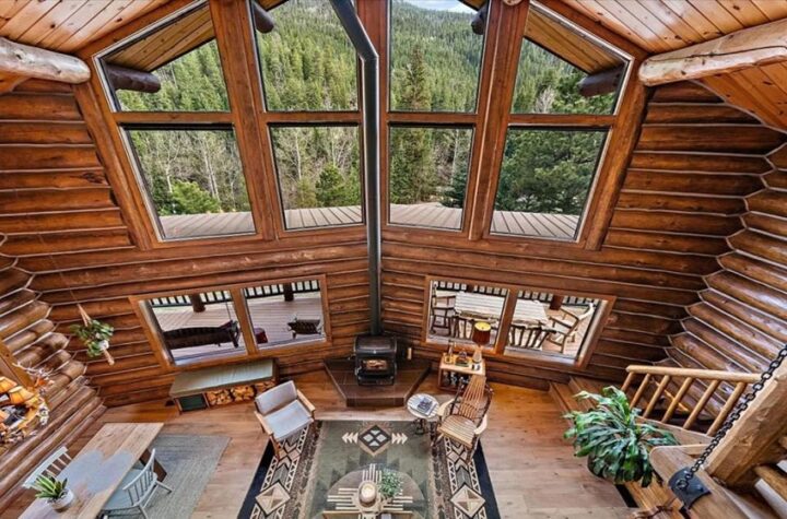log cabins